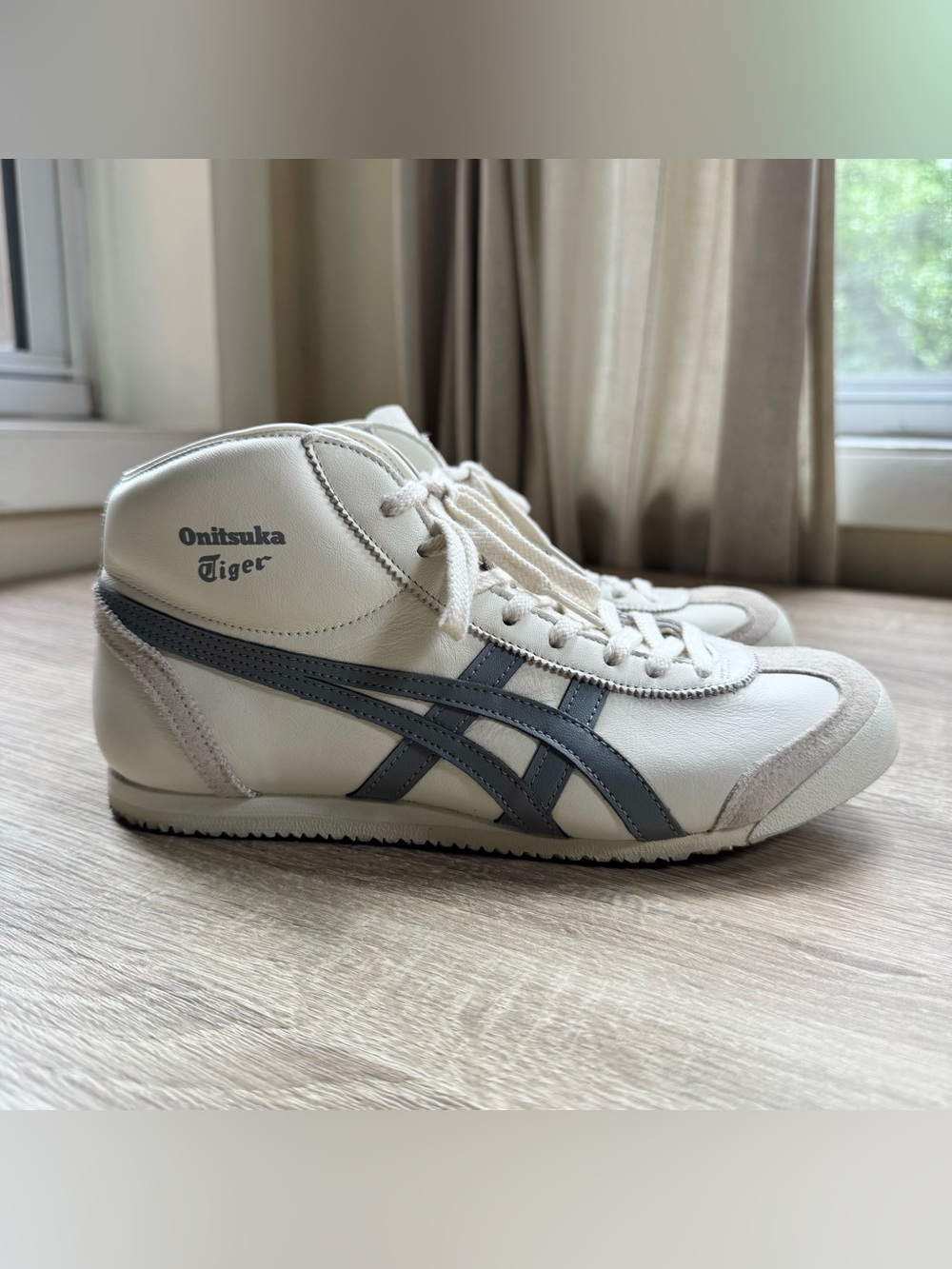 Onitsuka Tiger Mexico 66 Mid Runner Sneakers Mens 5.5 // Womens 7
